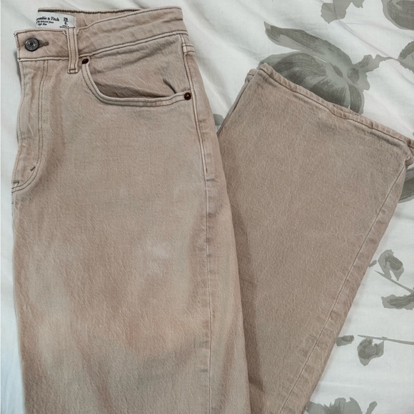 Abercrombie High Rise 90s Relaxed Curve Love, Oat, Size 6 Long Jeans - Picture 10 of 10